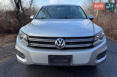 Внедорожник / Кроссовер Volkswagen Tiguan 2013 в Днепре