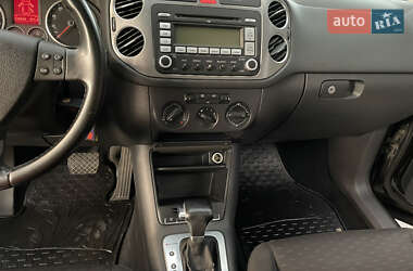 Позашляховик / Кросовер Volkswagen Tiguan 2008 в 