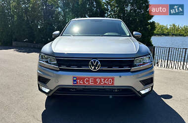 Позашляховик / Кросовер Volkswagen Tiguan 2019 в 