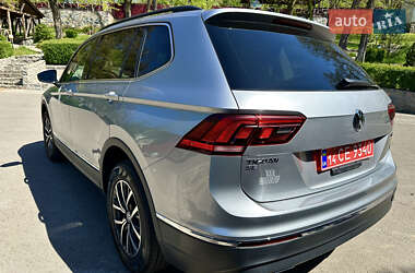 Позашляховик / Кросовер Volkswagen Tiguan 2019 в 