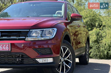 Внедорожник / Кроссовер Volkswagen Tiguan 2019 в 