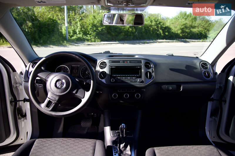 Внедорожник / Кроссовер Volkswagen Tiguan 2012 в Киеве