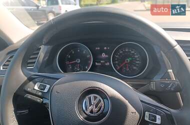 Внедорожник / Кроссовер Volkswagen Tiguan 2020 в 