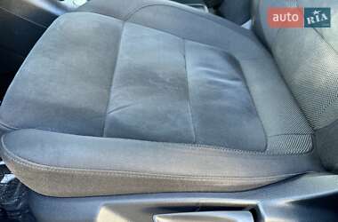 Позашляховик / Кросовер Volkswagen Tiguan 2013 в 