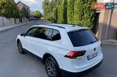 Внедорожник / Кроссовер Volkswagen Tiguan 2020 в 