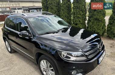 Внедорожник / Кроссовер Volkswagen Tiguan 2015 в Тлумаче
