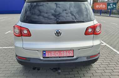 Внедорожник / Кроссовер Volkswagen Tiguan 2009 в 