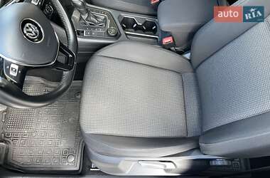 Внедорожник / Кроссовер Volkswagen Tiguan 2019 в 