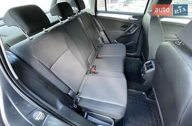 Внедорожник / Кроссовер Volkswagen Tiguan 2019 в 