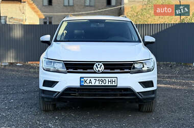 Внедорожник / Кроссовер Volkswagen Tiguan 2020 в Киеве