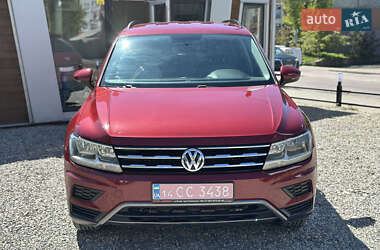 Внедорожник / Кроссовер Volkswagen Tiguan 2018 в Ивано-Франковске