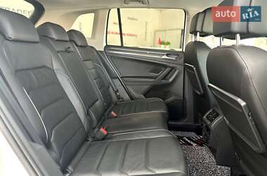 Позашляховик / Кросовер Volkswagen Tiguan 2020 в 