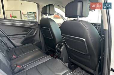 Позашляховик / Кросовер Volkswagen Tiguan 2020 в 