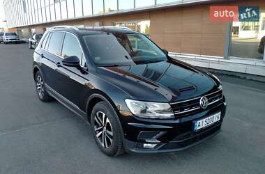Внедорожник / Кроссовер Volkswagen Tiguan 2019 в Киеве