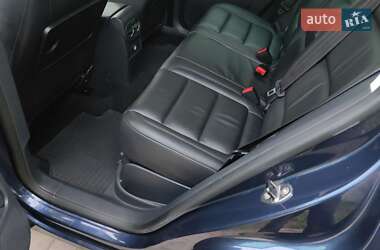 Позашляховик / Кросовер Volkswagen Tiguan 2010 в 