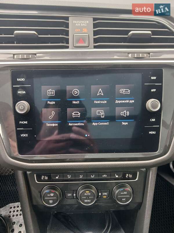 Внедорожник / Кроссовер Volkswagen Tiguan 2018 в Тернополе