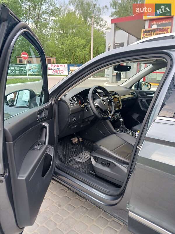 Внедорожник / Кроссовер Volkswagen Tiguan 2018 в Тернополе