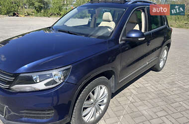 Внедорожник / Кроссовер Volkswagen Tiguan 2012 в Днепре