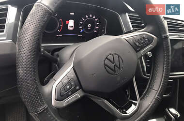Внедорожник / Кроссовер Volkswagen Tiguan 2021 в Херсоне