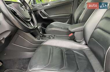 Позашляховик / Кросовер Volkswagen Tiguan 2017 в 