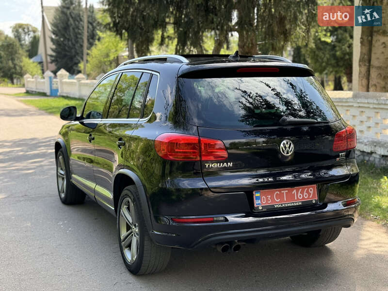 Внедорожник / Кроссовер Volkswagen Tiguan 2017 в Киеве