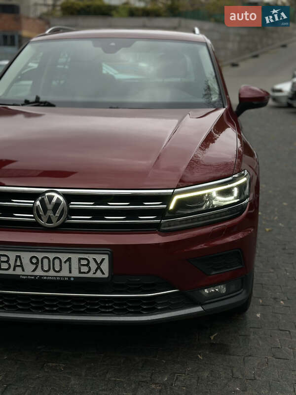Внедорожник / Кроссовер Volkswagen Tiguan 2019 в Киеве