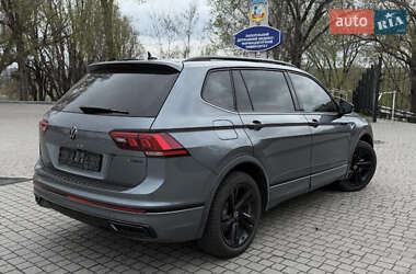 Позашляховик / Кросовер Volkswagen Tiguan 2023 в 