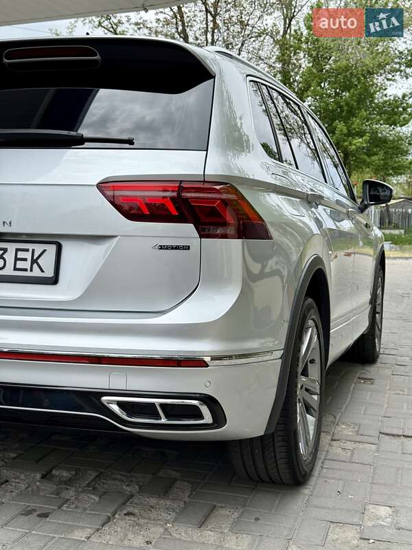 Позашляховик / Кросовер Volkswagen Tiguan 2022 в Дніпрі