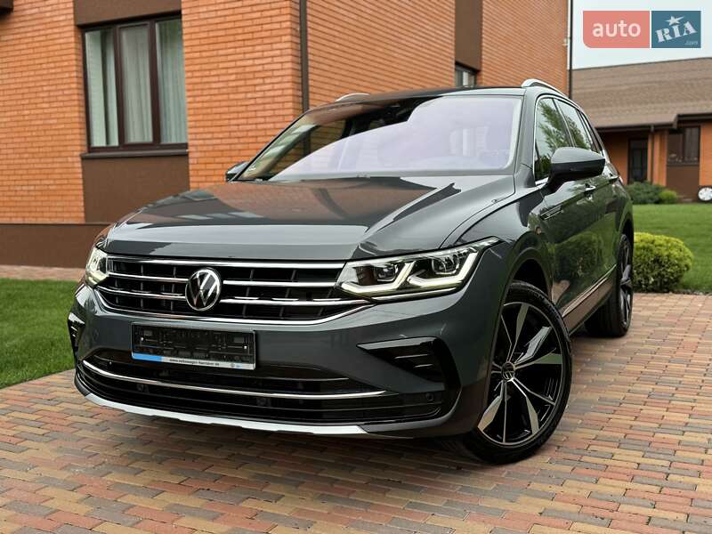 Внедорожник / Кроссовер Volkswagen Tiguan 2021 в 