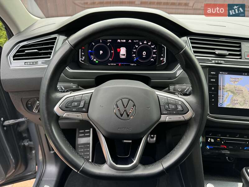 Позашляховик / Кросовер Volkswagen Tiguan 2021 в Києві
