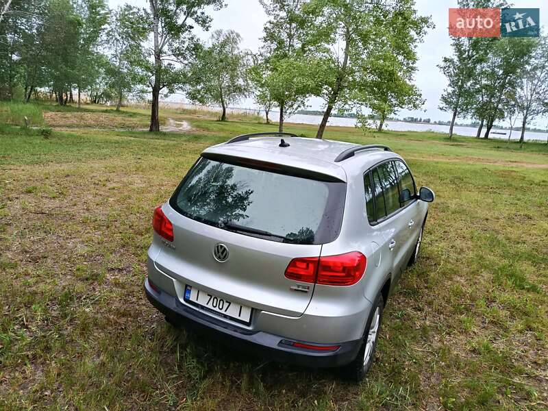 Позашляховик / Кросовер Volkswagen Tiguan 2017 в Черкасах