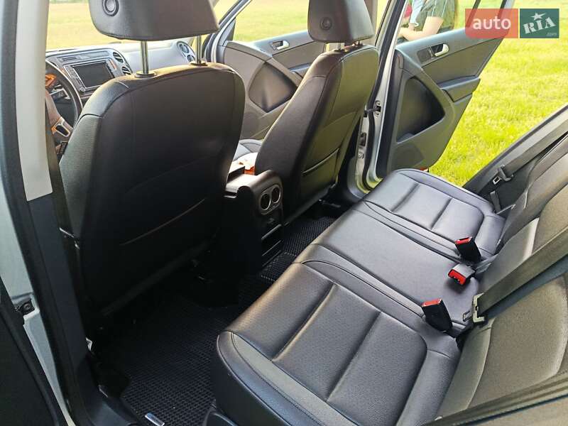 Позашляховик / Кросовер Volkswagen Tiguan 2017 в Черкасах