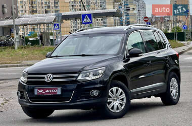 Внедорожник / Кроссовер Volkswagen Tiguan 2013 в Киеве
