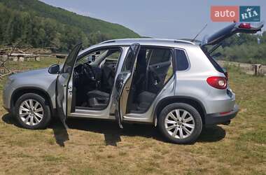 Позашляховик / Кросовер Volkswagen Tiguan 2008 в 