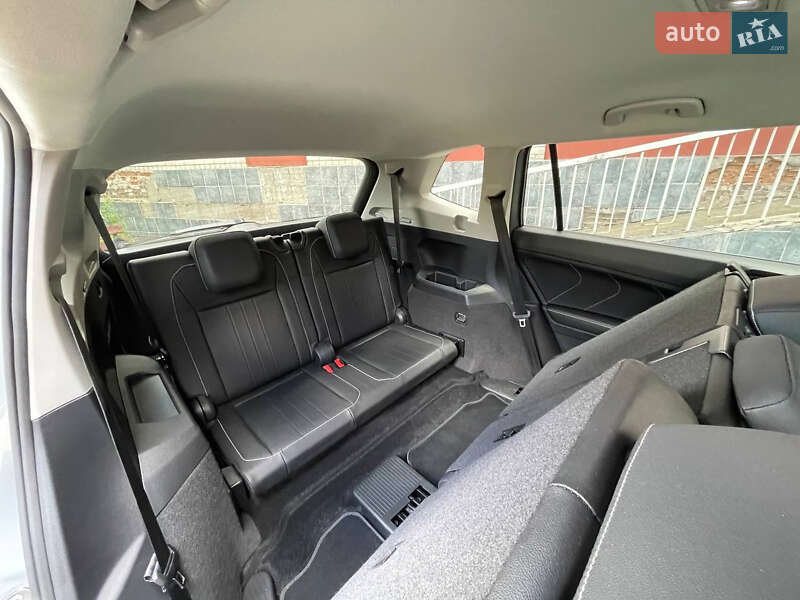Позашляховик / Кросовер Volkswagen Tiguan 2023 в Нетішині