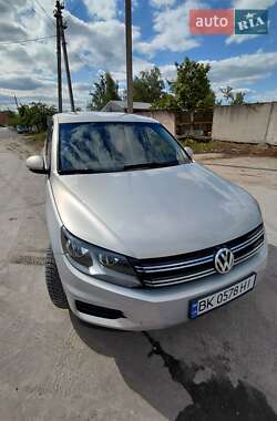 Volkswagen Tiguan 2011 Volkswagen Tiguan 2011