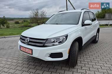 Позашляховик / Кросовер Volkswagen Tiguan 2016 в Шумську