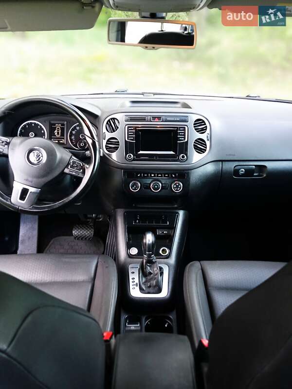 Внедорожник / Кроссовер Volkswagen Tiguan 2016 в Киеве фото 13 Внедорожник / Кроссовер Volkswagen Tiguan 2016 в Киеве