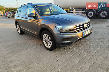 Внедорожник / Кроссовер Volkswagen Tiguan 2018 в Киеве