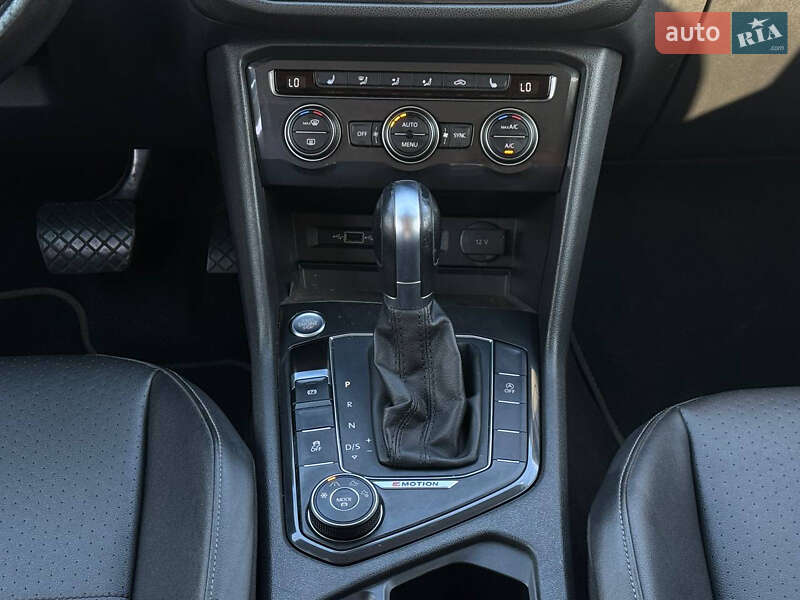 Позашляховик / Кросовер Volkswagen Tiguan 2018 в Кривому Розі
