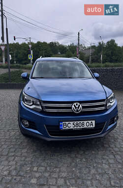 Внедорожник / Кроссовер Volkswagen Tiguan 2017 в 