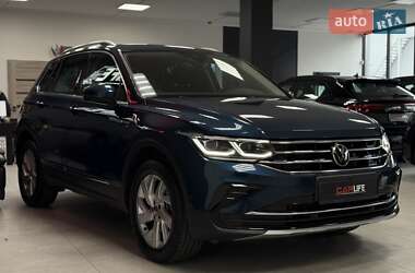 Позашляховик / Кросовер Volkswagen Tiguan 2021 в 