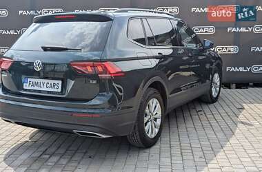 Позашляховик / Кросовер Volkswagen Tiguan 2017 в 