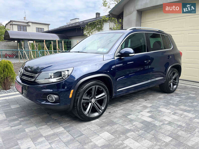 Позашляховик / Кросовер Volkswagen Tiguan 2016 в 