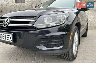Внедорожник / Кроссовер Volkswagen Tiguan 2018 в 