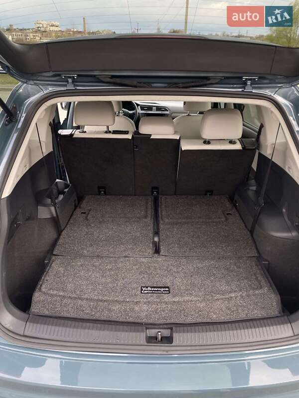 Внедорожник / Кроссовер Volkswagen Tiguan 2020 в Киеве