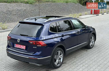 Внедорожник / Кроссовер Volkswagen Tiguan 2021 в 