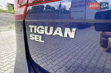 Внедорожник / Кроссовер Volkswagen Tiguan 2021 в 