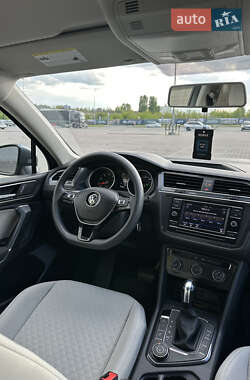 Позашляховик / Кросовер Volkswagen Tiguan 2018 в 