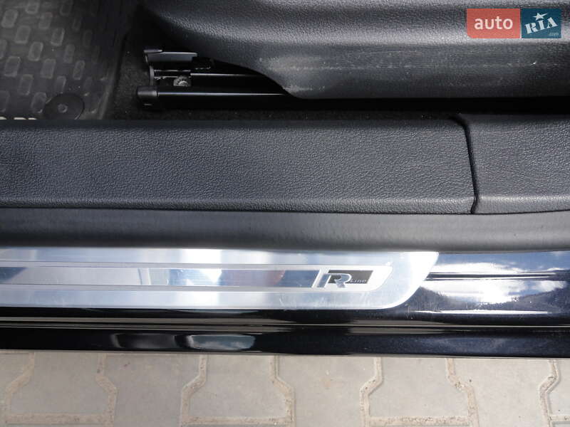Внедорожник / Кроссовер Volkswagen Tiguan 2015 в Луцке